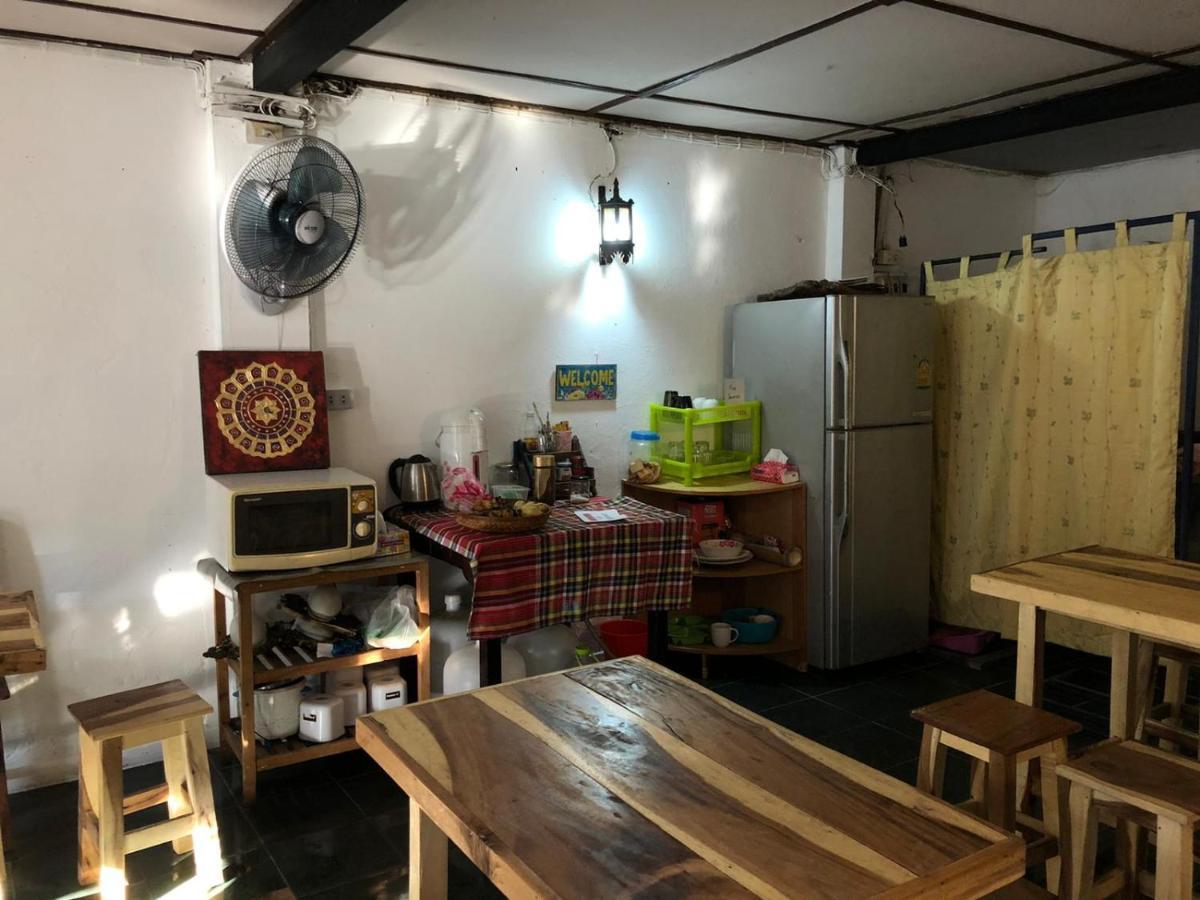 チエンマイ Keta' Jungle Trek Houseホステル エクステリア 写真